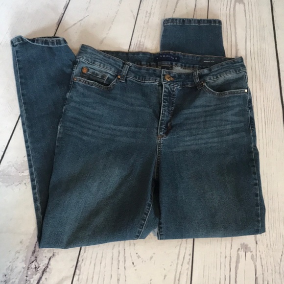 Bandolino Denim - Bandolino jeans